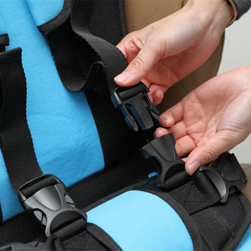 Compact Child Travel Seat — Safe, Foldable Car Safety That Fits in Any Bag